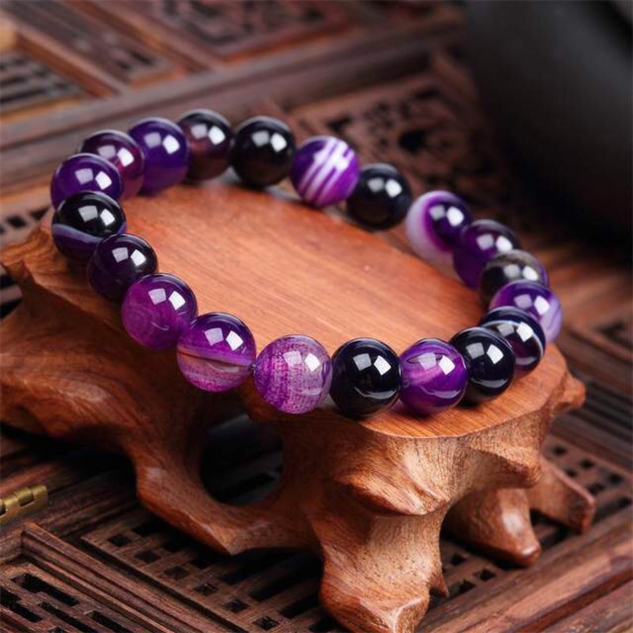 Bracelet En Pierre Naturelle Violet Pour Femme Bones of the Earth