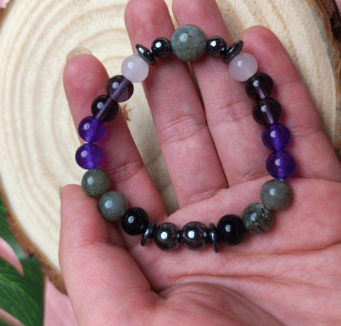 8mm Beaded Bracelet Bones of the Earth
